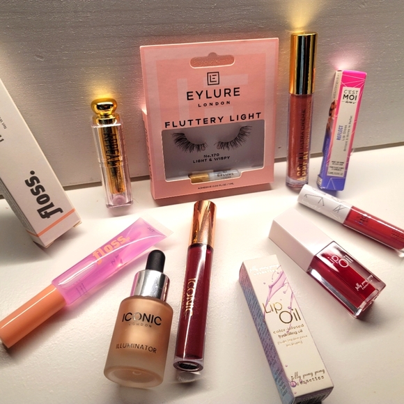 ICONIC London Other - Full Size Makeup Bundle #4 - 8 Items!